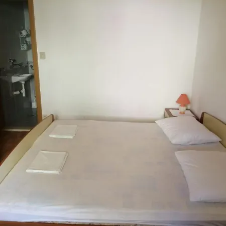 Apartmani Slavka Baska Voda Exterior photo
