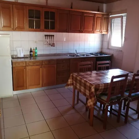 Apartmani Slavka Baska Voda Exterior photo